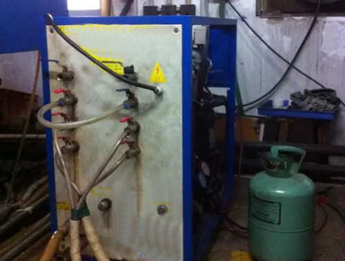 ע����ˮ����������©